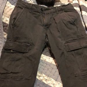 Men’s Levi’s Cargo Pants . 29x32